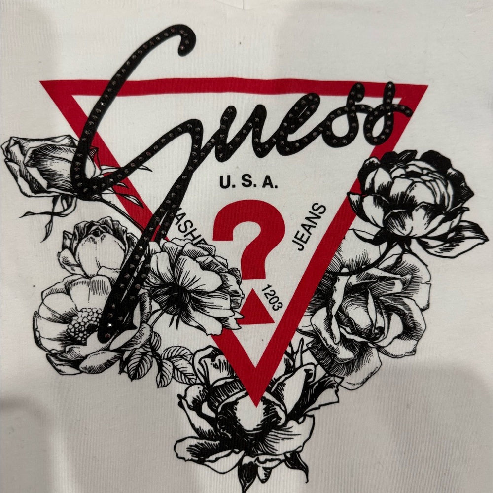 Women’s GUESS Tee